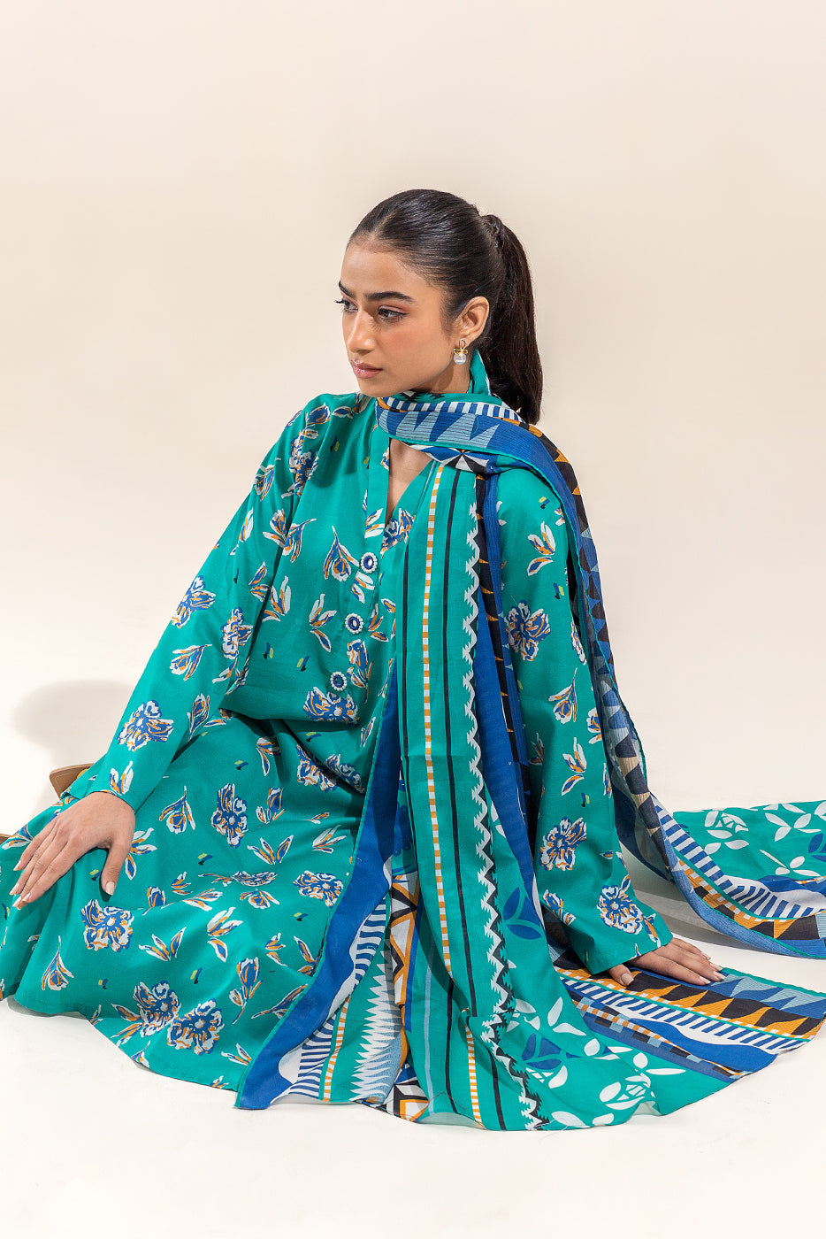 3 Piece Printed Lawn Suit-Peacock Charm (Unstitched)