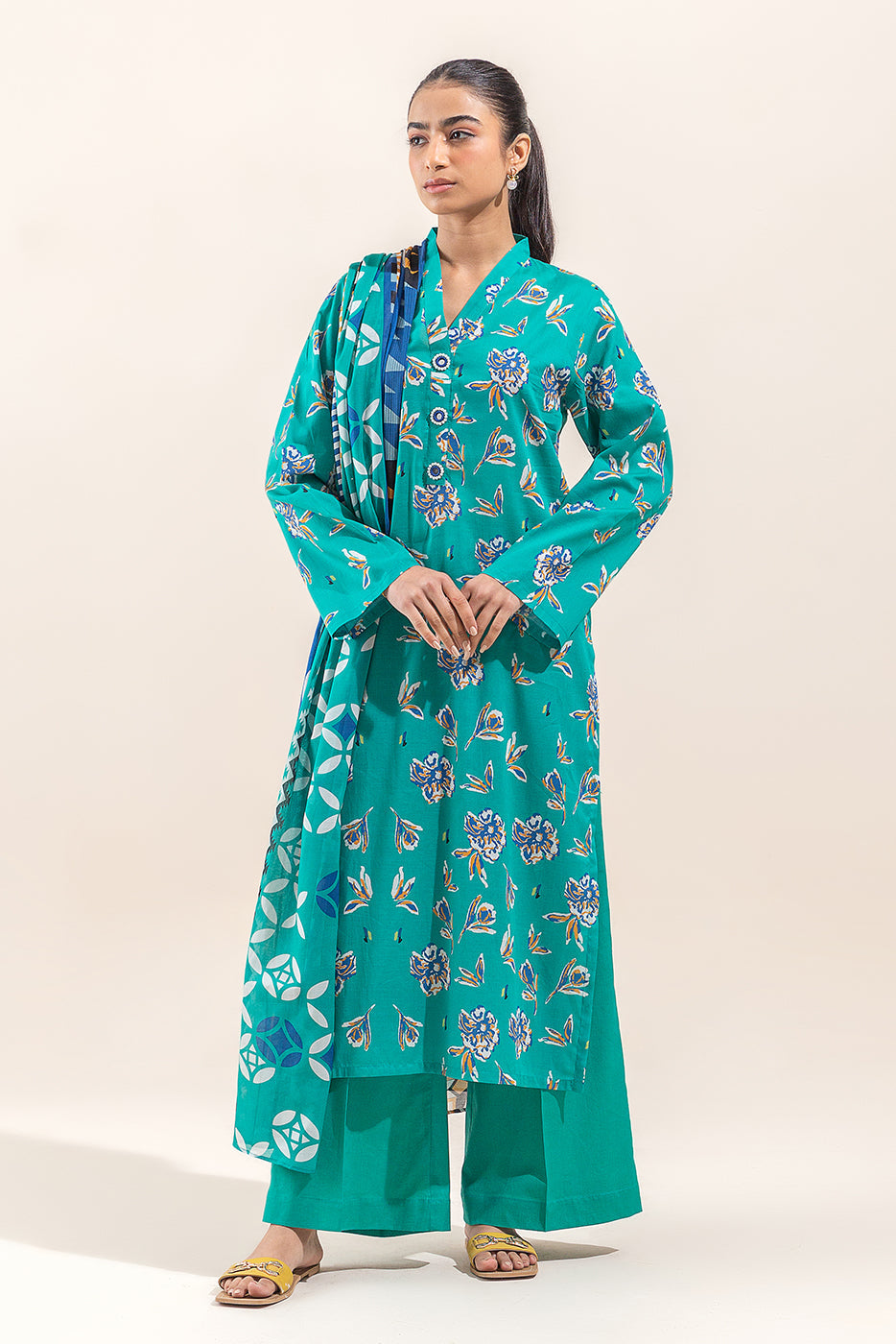 3 Piece Printed Lawn Suit-Peacock Charm (Unstitched)