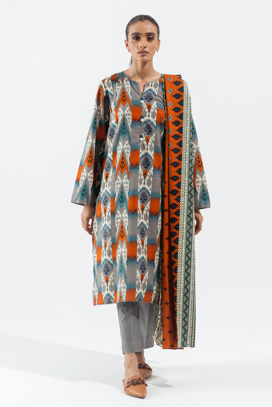 2 Piece - Printed Khaddar Suit - Elegant Grey (Unstitched)
