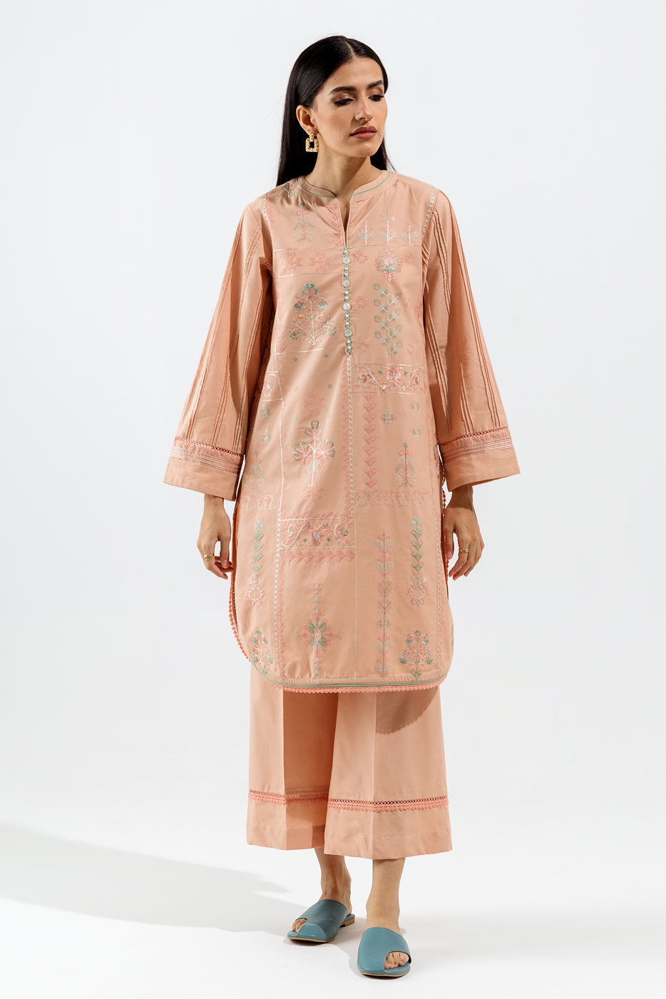 2 Piece - Embroidered Khaddar Suit - Misty Blush