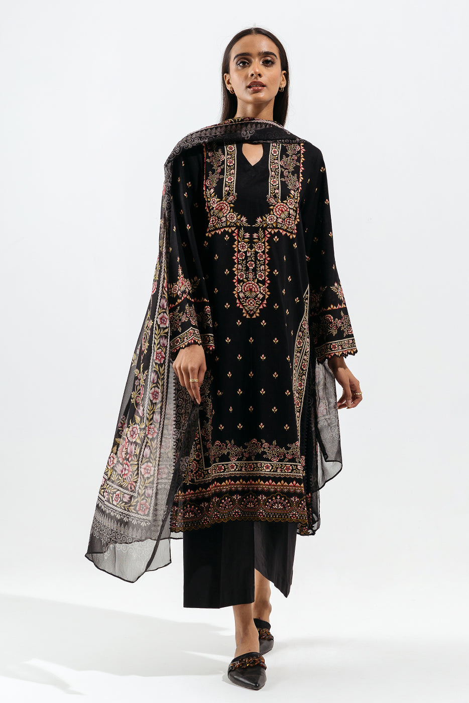 2 Piece - Printed Khaddar Suit - Floral Paradise
