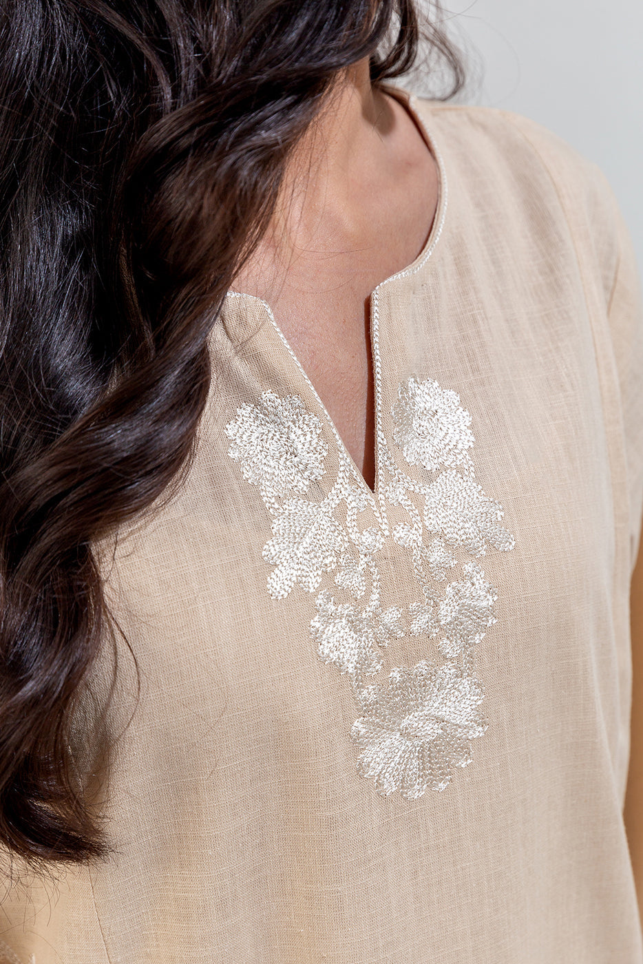 2 Piece Embroidered Khaddar Suit (Pret)