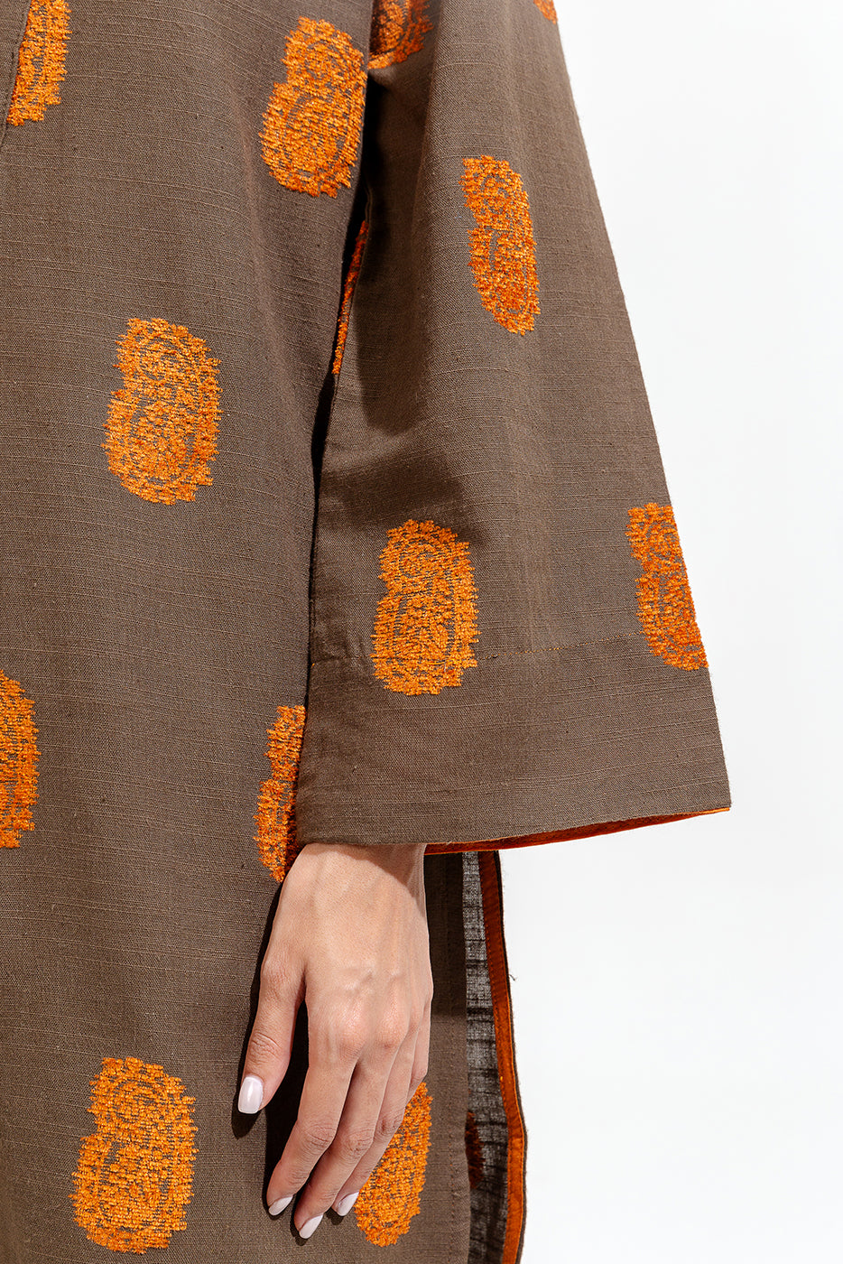 2 Piece Basic Khaddar Jacquard Suit (Pret)