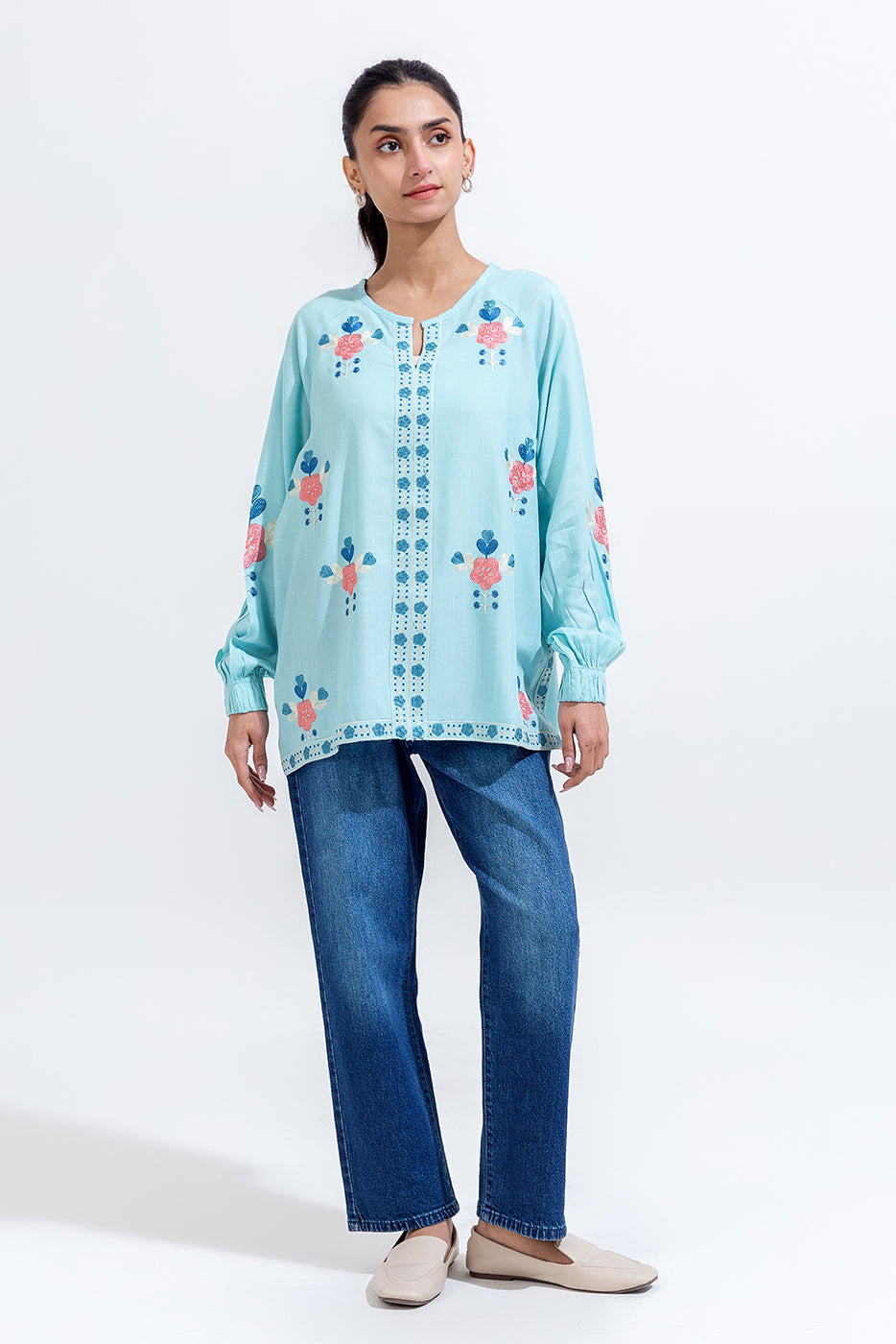 Embroidered Viscose Top (Pret)