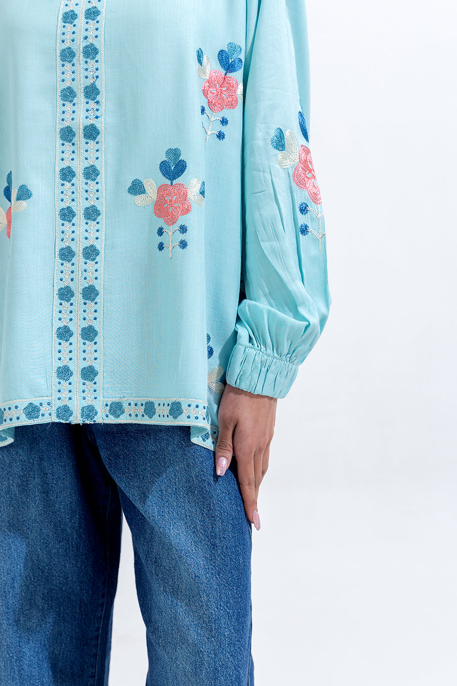 Embroidered Viscose Top (Pret)