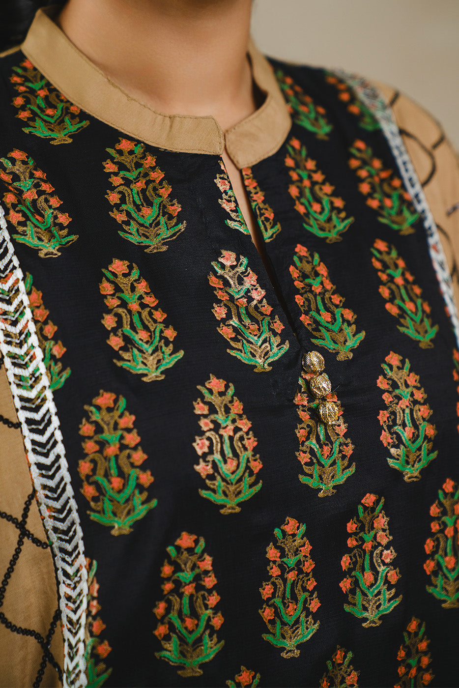 EMBROIDERED RAW SILK SHIRT (LUXURY PRET)