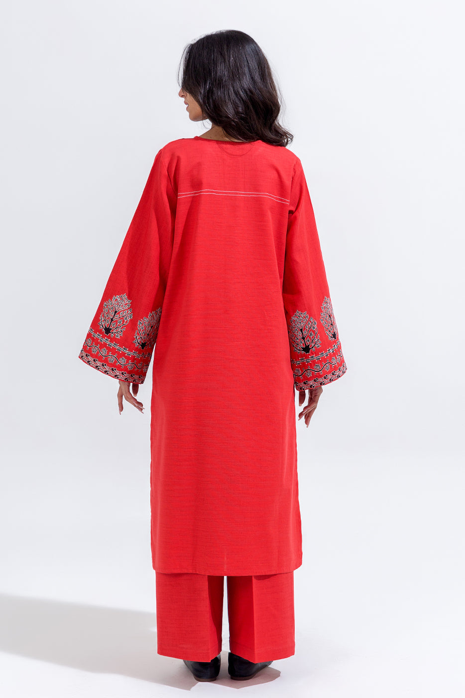2 Piece Embroidered Khaddar Suit (Pret)