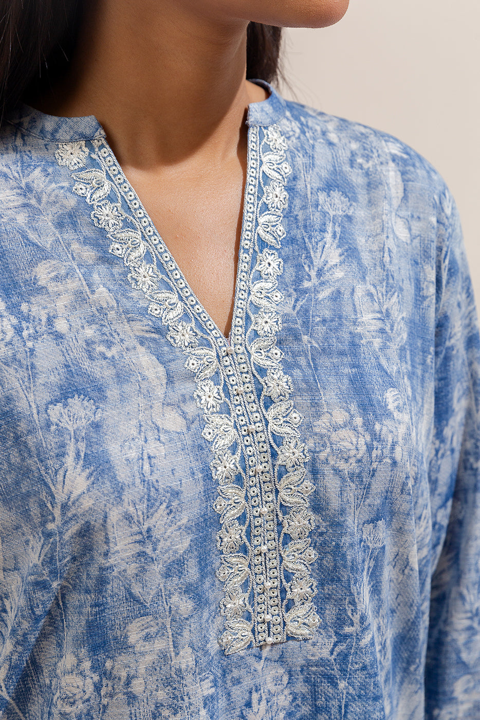 2 Piece Embroidered Khaddar Suit-Texture Twist (Unstitched)