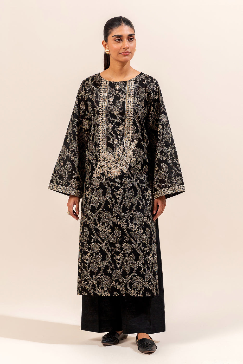 2 Piece Embroidered Khaddar Suit-Cinder Musk (Unstitched)