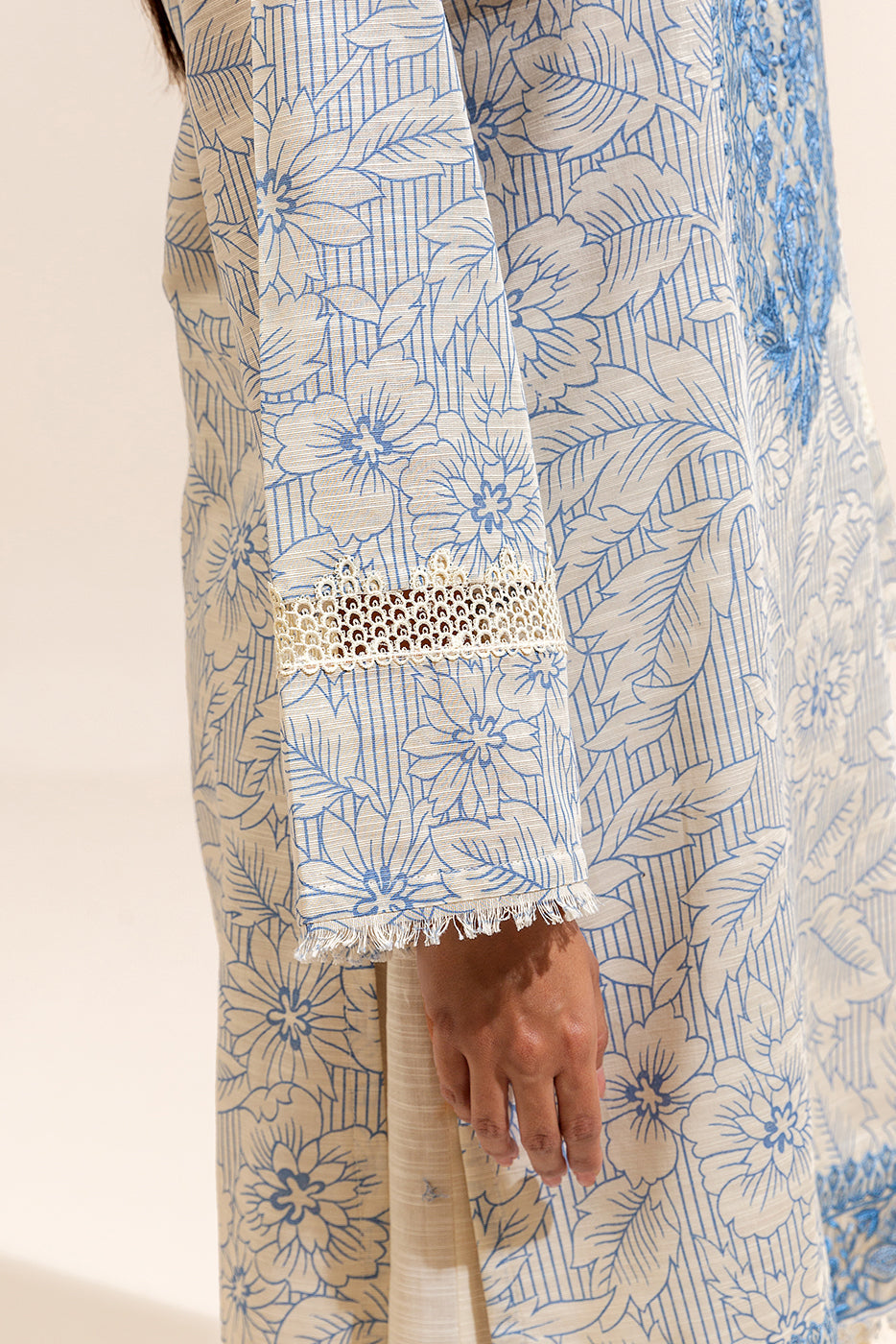 2 Piece Embroidered Khaddar Suit-Ivory Aura (Unstitched)