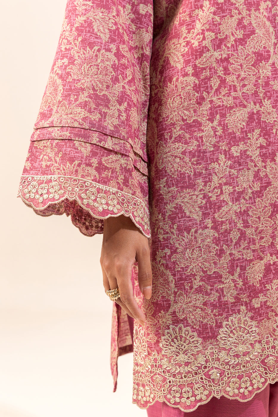 2 Piece Embroidered Khaddar Suit-Cardinal Gleam (Unstitched)