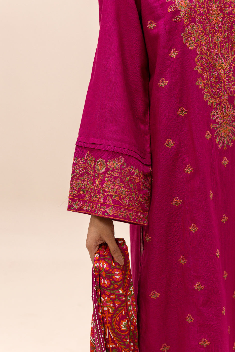 3 Piece Embroidered Khaddar Suit-Fuschia Haze (Unstitched)