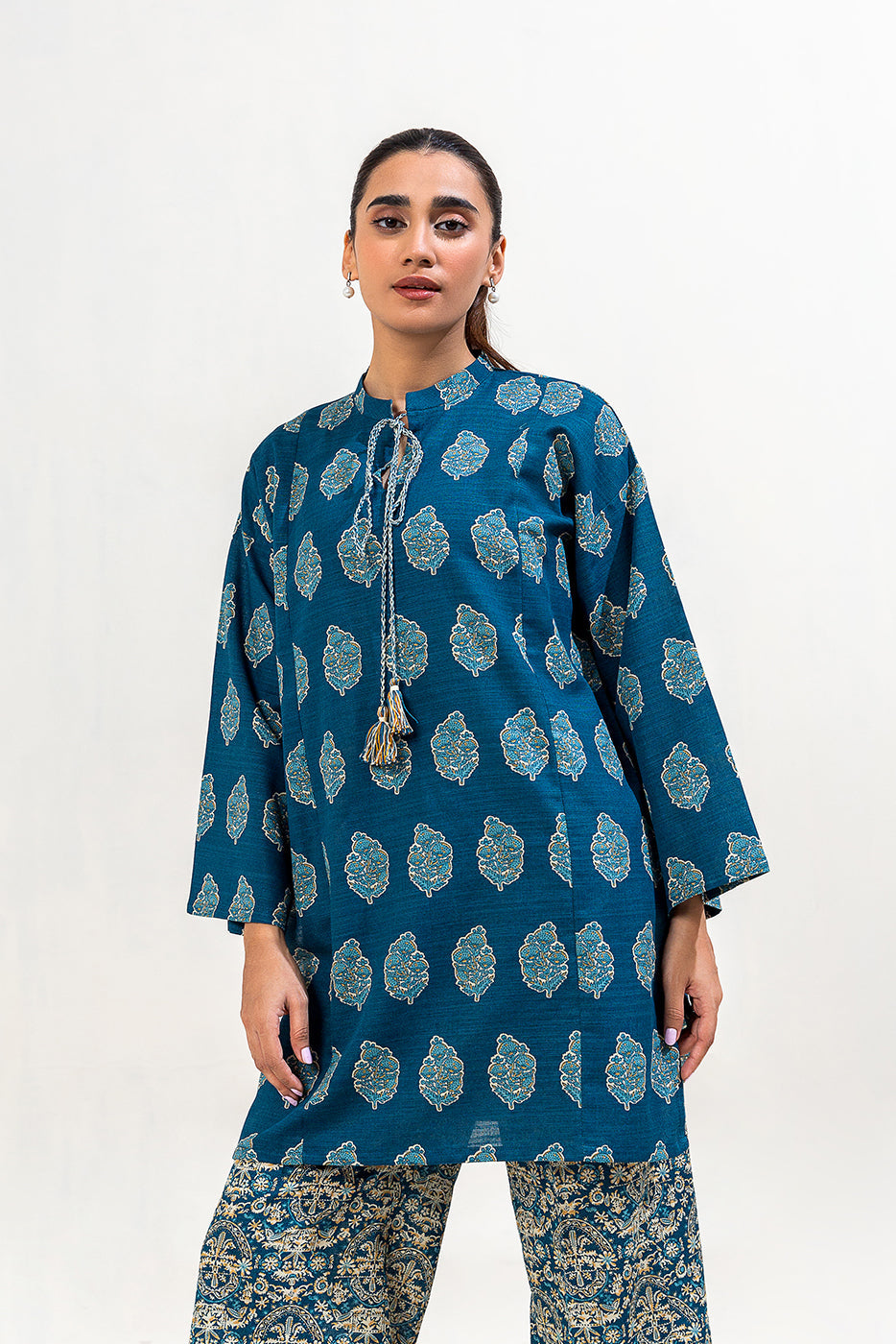 2 Piece Printed Khaddar Suit-Berry Tale (Unstitched)