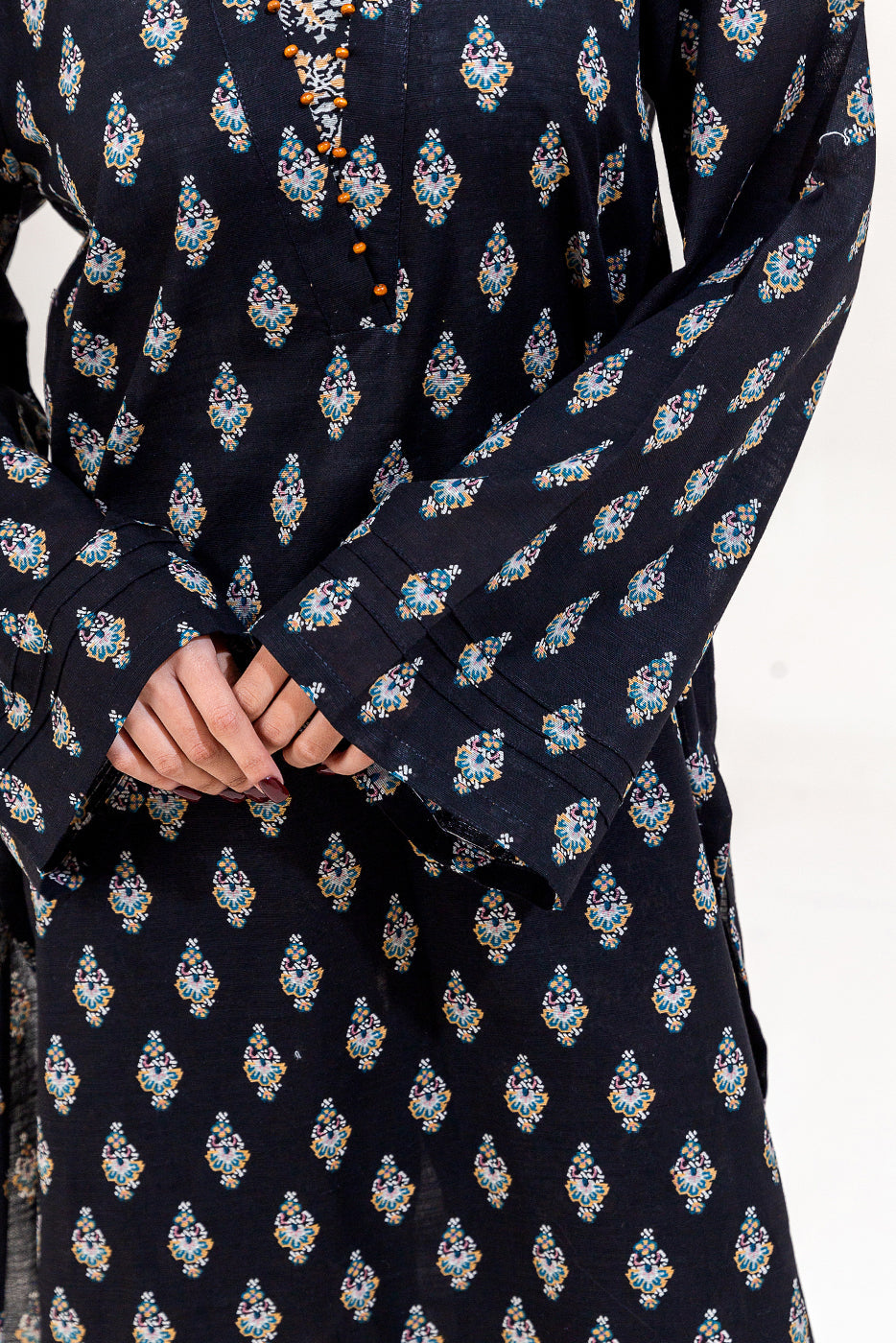 2 Piece Printed Khaddar Suit-Sable Serene (Unstitched)