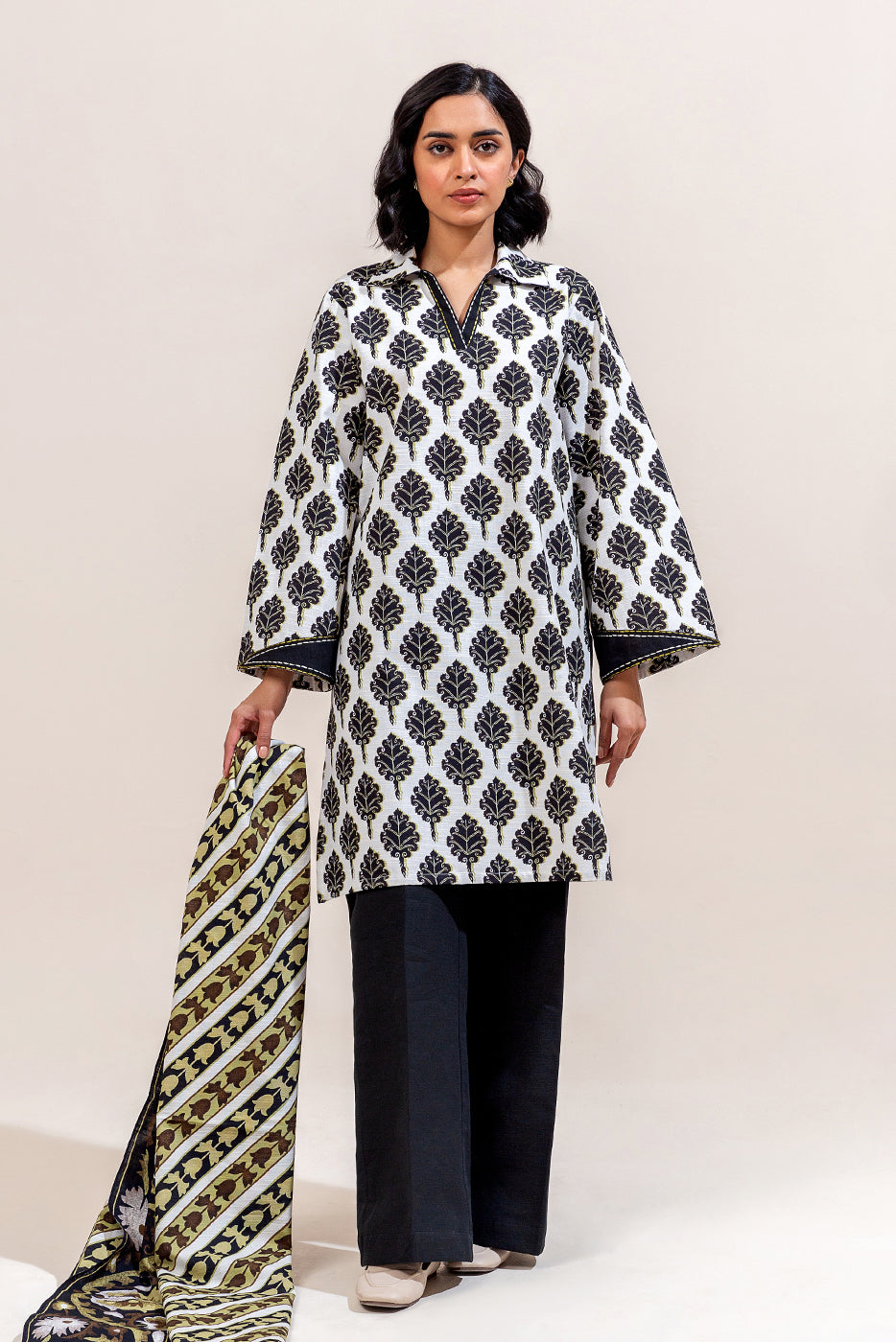 3 Piece Printed Khaddar Suit-Charcoal Tint (Unstitched)