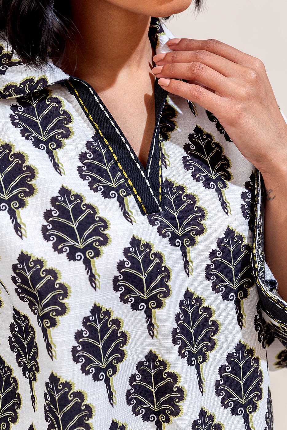 3 Piece Printed Khaddar Suit-Charcoal Tint (Unstitched)