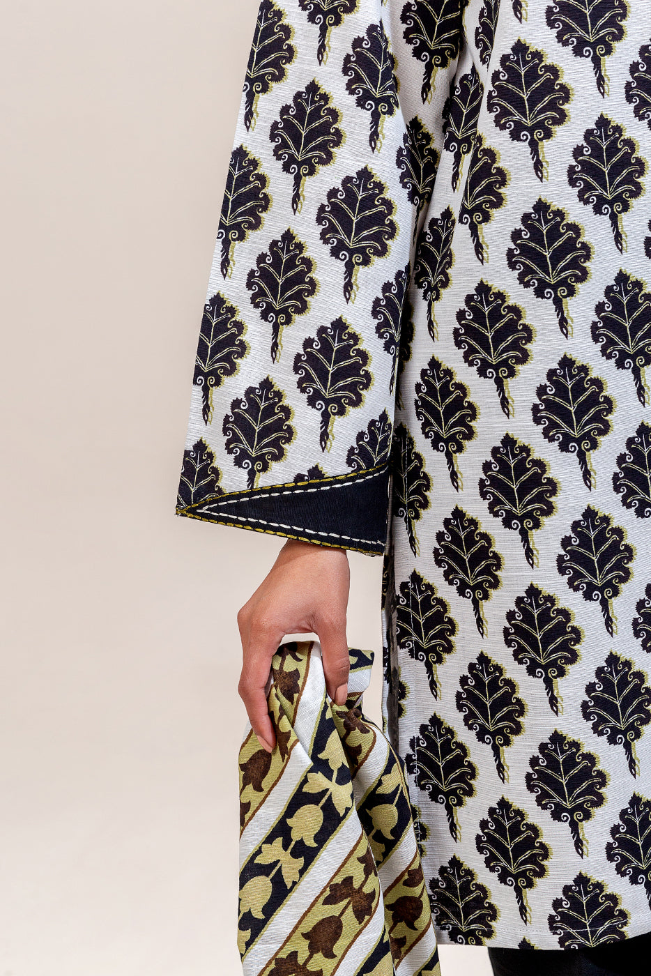 3 Piece Printed Khaddar Suit-Charcoal Tint (Unstitched)