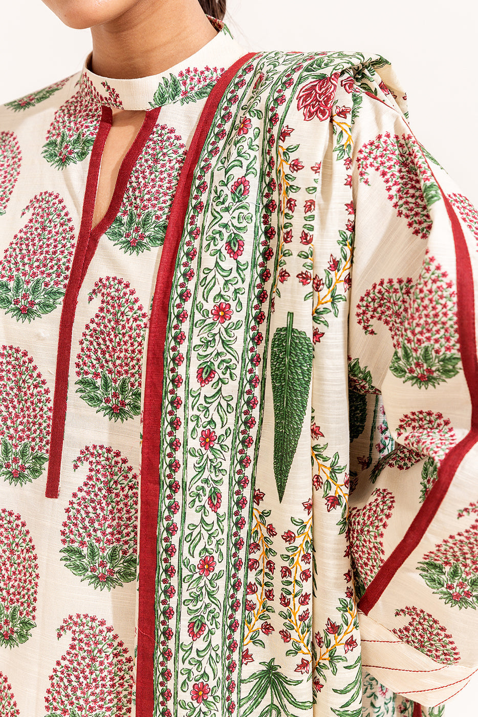 3 Piece Printed Khaddar Suit-Carnival Bloom (Unstitched)