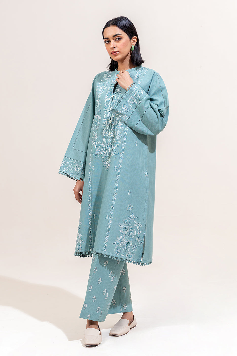 2 Piece Embroidered Khaddar Suit-Ocean Verve (Unstitched)