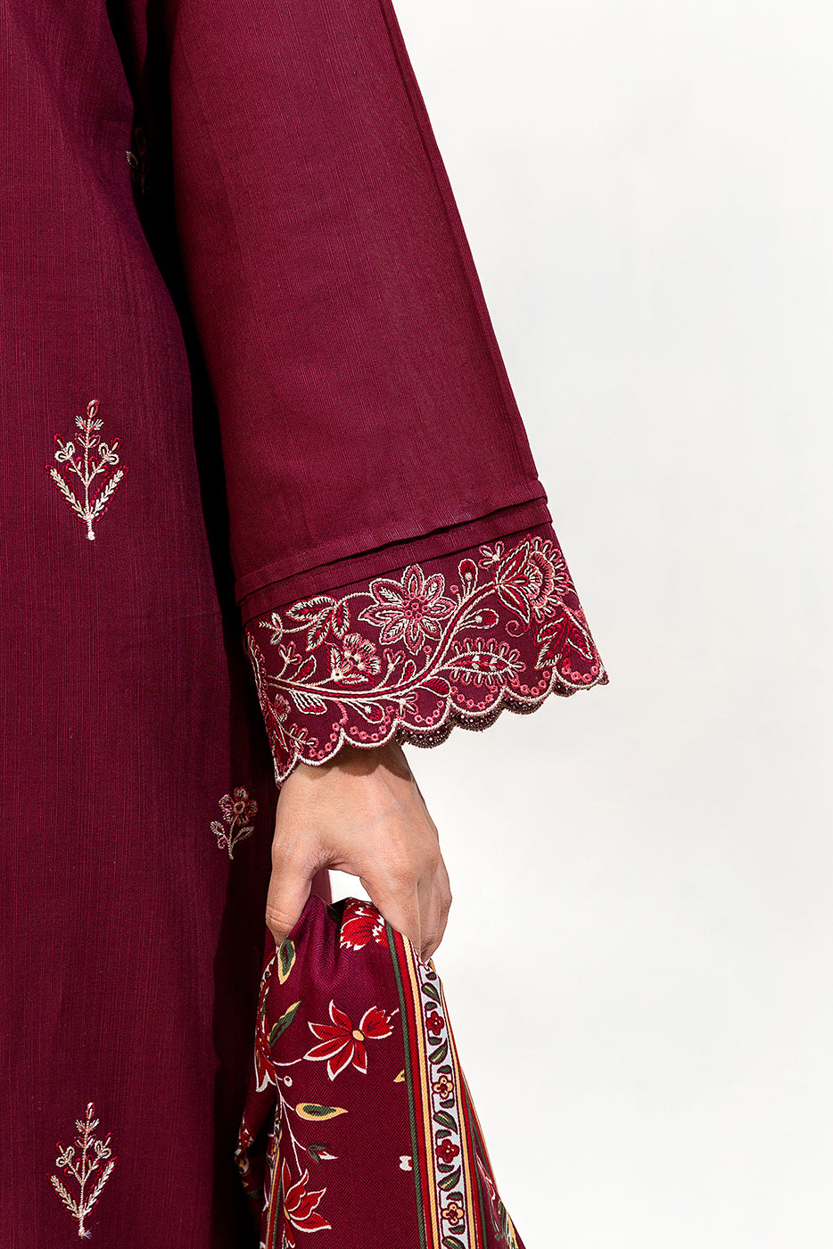 3 Piece Embroidered Khaddar Suit-Mauve Dream (Unstitched)