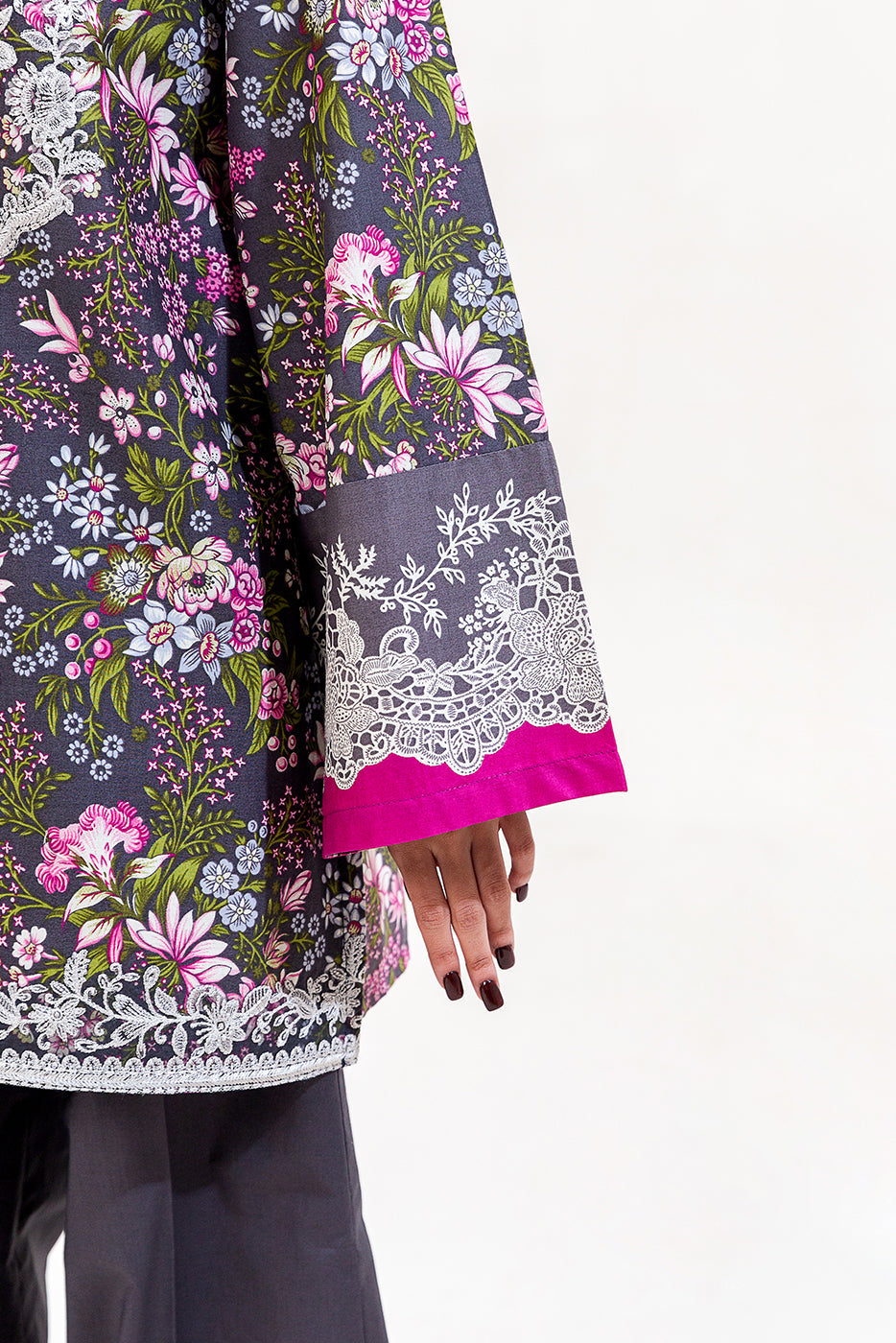2 Piece Embroidered Cambric Suit-Ebony Bloom (Unstitched)