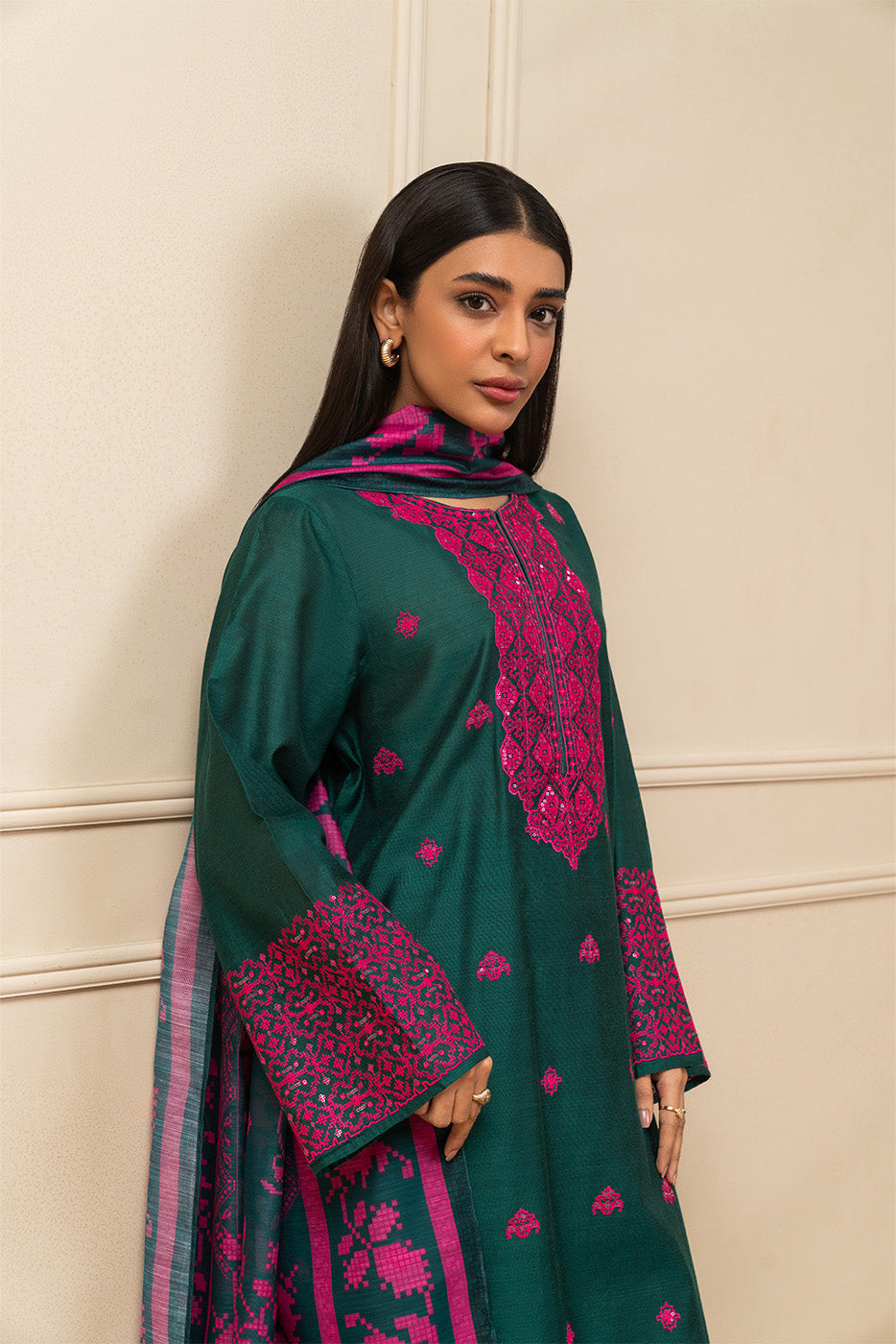 3 PIECE EMBROIDERED TWO TONE SUIT (PRET)BT2250001PR0190-GREEN-2000000293184-8