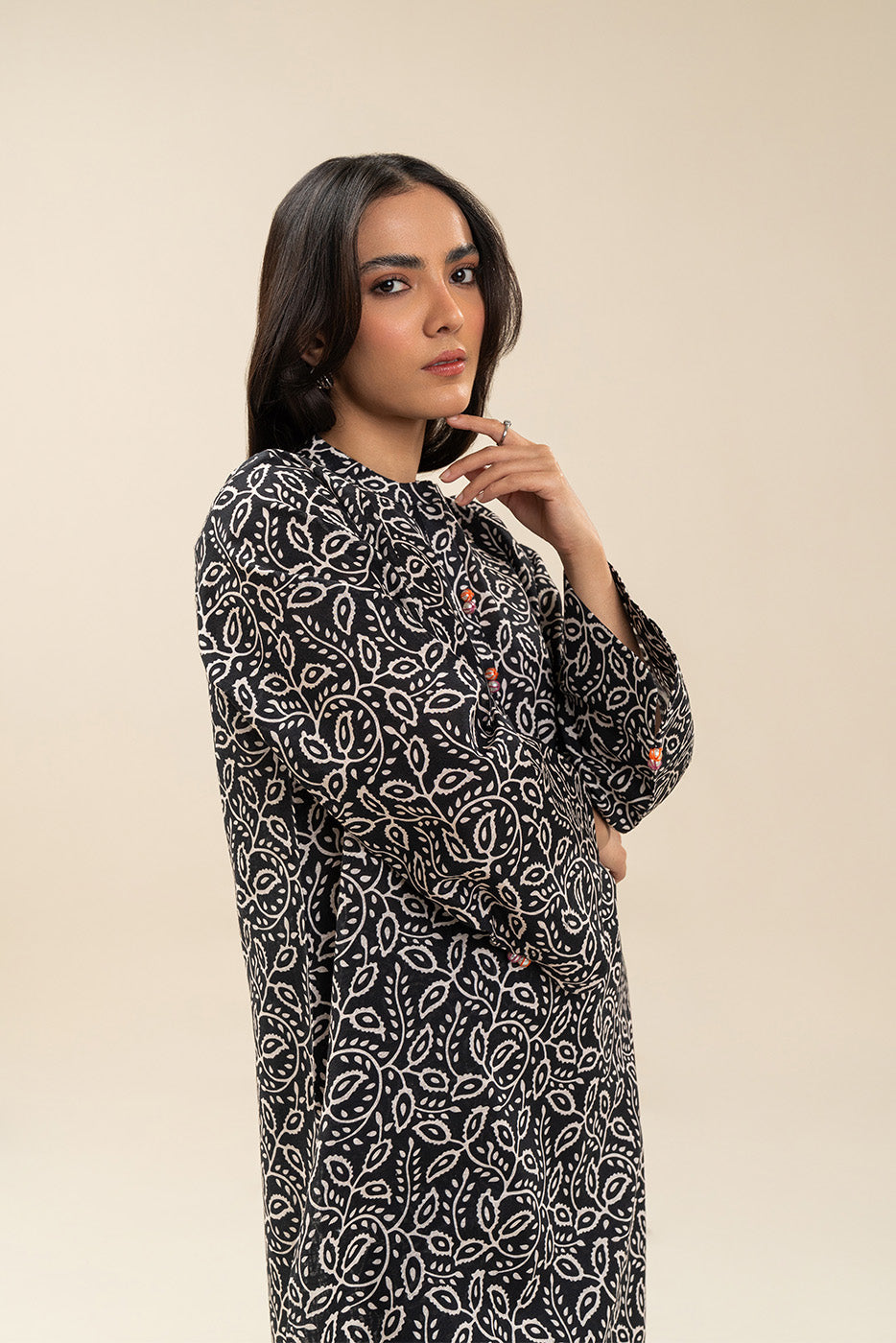 2 PIECE PRINTED KHADDAR SUIT (PRET)BT2250002DP2047-MULTI-2000000294534-8