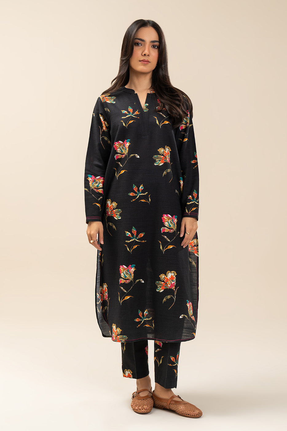 2 PIECE PRINTED KHADDAR SUIT (PRET)BT2250002DP2053-MULTI-2000000294564-8