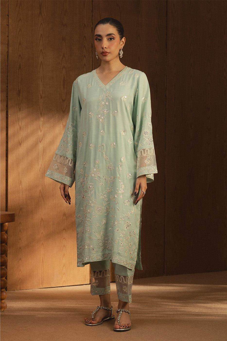 2 Piece Embroidered Raw Silk Suit (Luxury Pret)