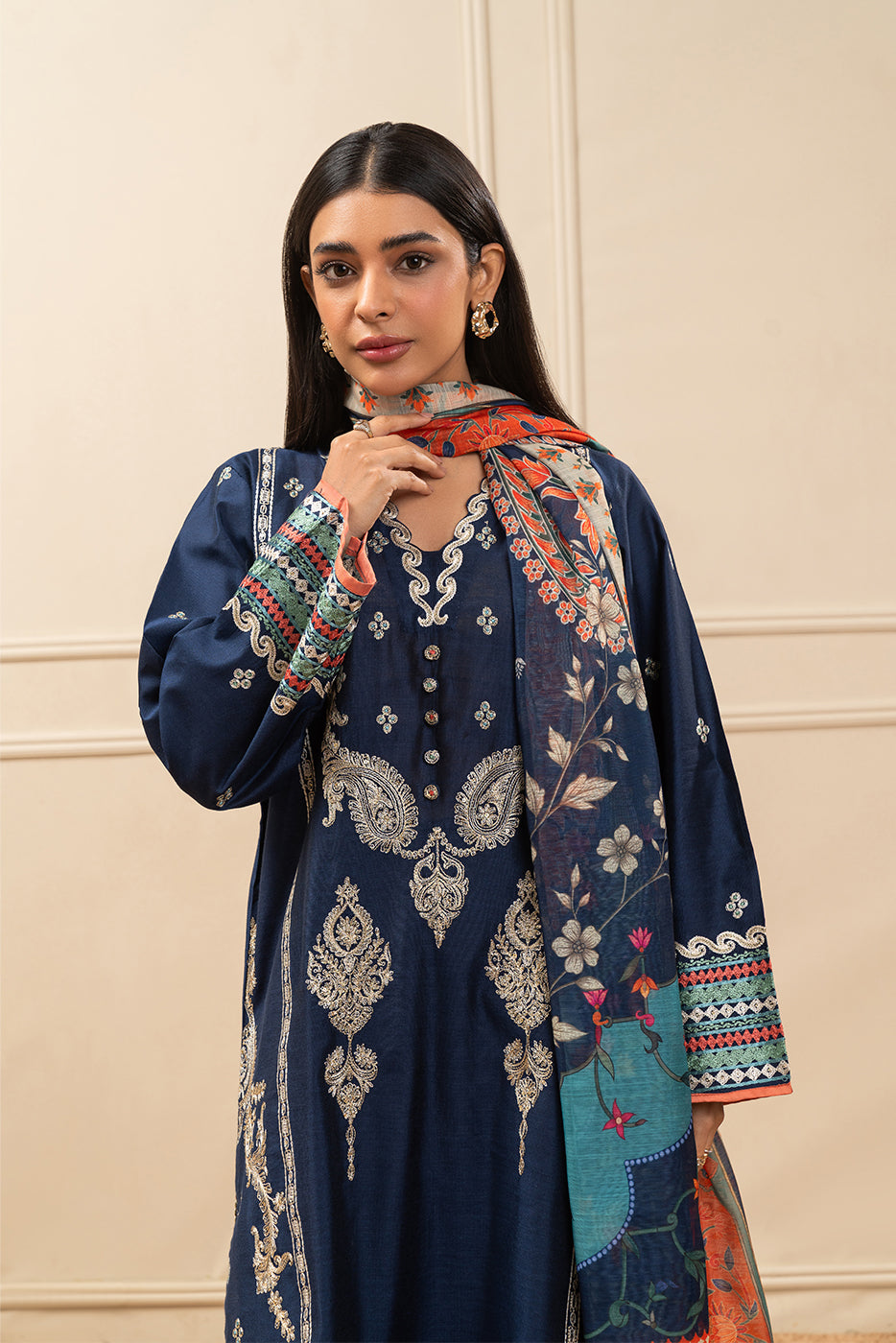 3 PIECE EMBROIDERED TWO TONE SUIT (PRET)BT2250002PR0175-NAVY-2000000293219-8