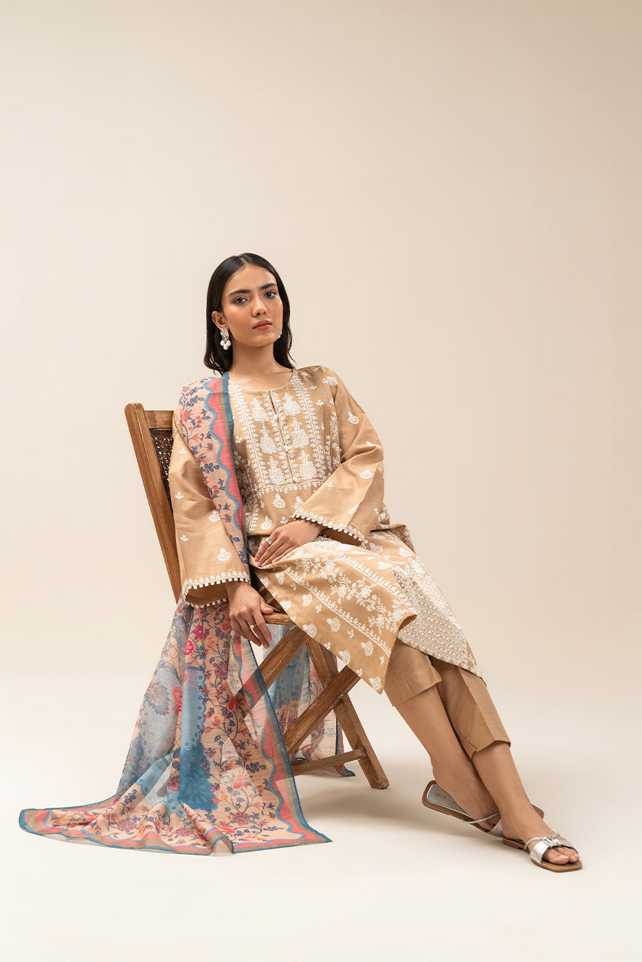 3 PIECE EMBROIDERED TWO TONE SUIT (PRET)BT2250002PR0177-BIEGE-2000000293229-8