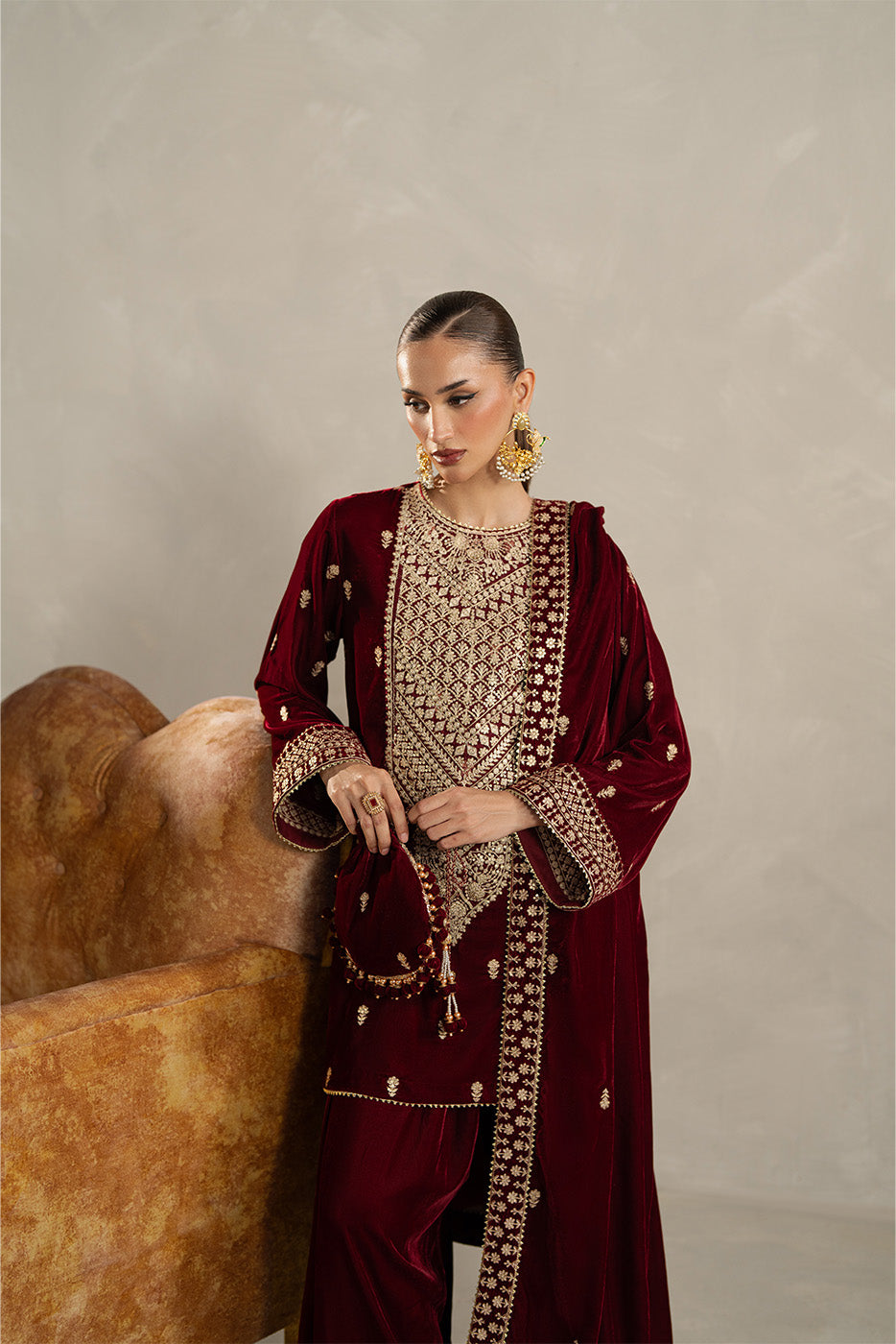 3 PIECE EMBROIDERED VELVET SUIT-GARNET BLISS (UNSTITCHED)BT22501UN006512-RED-2000000297377-3PC
