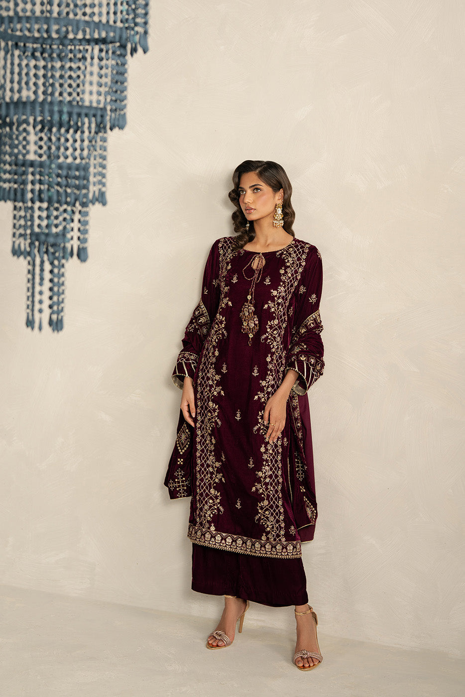 3 PIECE EMBROIDERED VELVET SUIT-BURGUNDY GLOW (UNSTITCHED)BT22501UN006518-MAROON-2000000297383-3PC