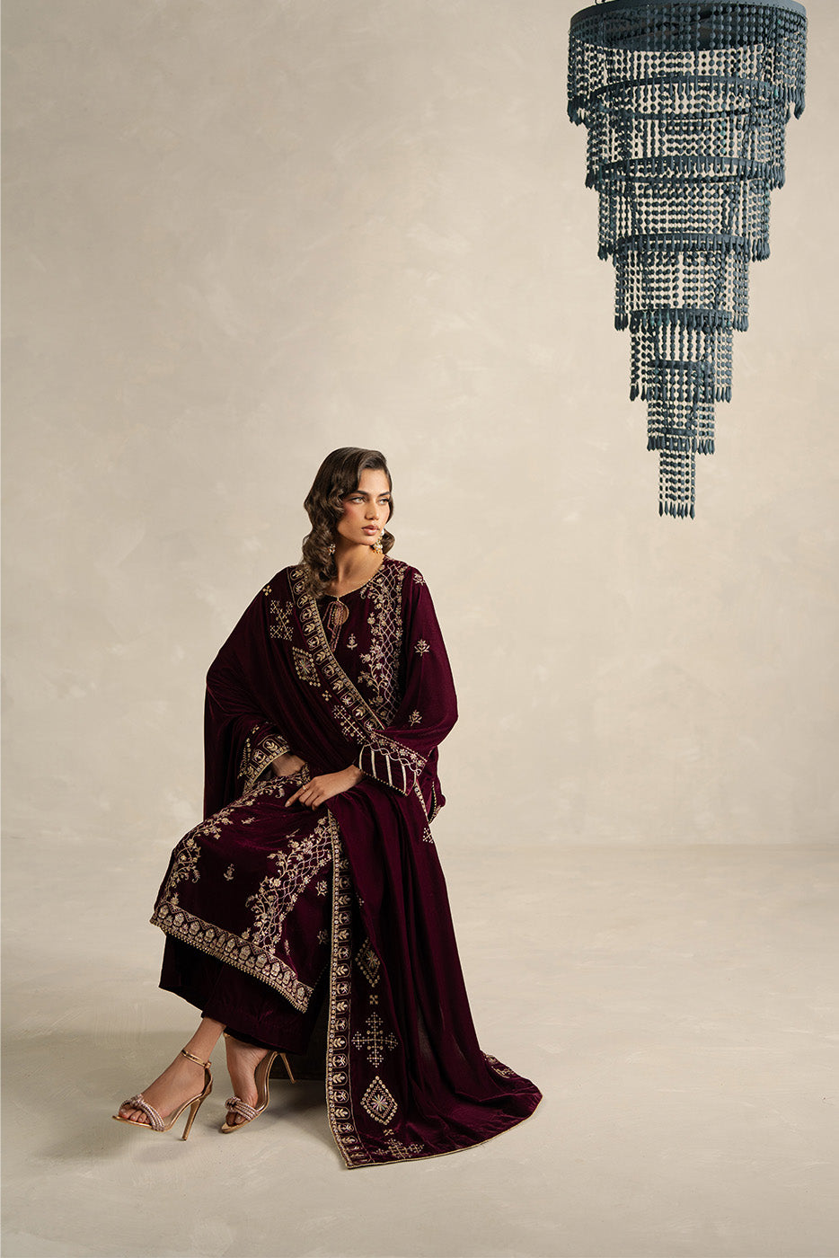 3 PIECE EMBROIDERED VELVET SUIT-BURGUNDY GLOW (UNSTITCHED)BT22501UN006518-MAROON-2000000297383-3PC
