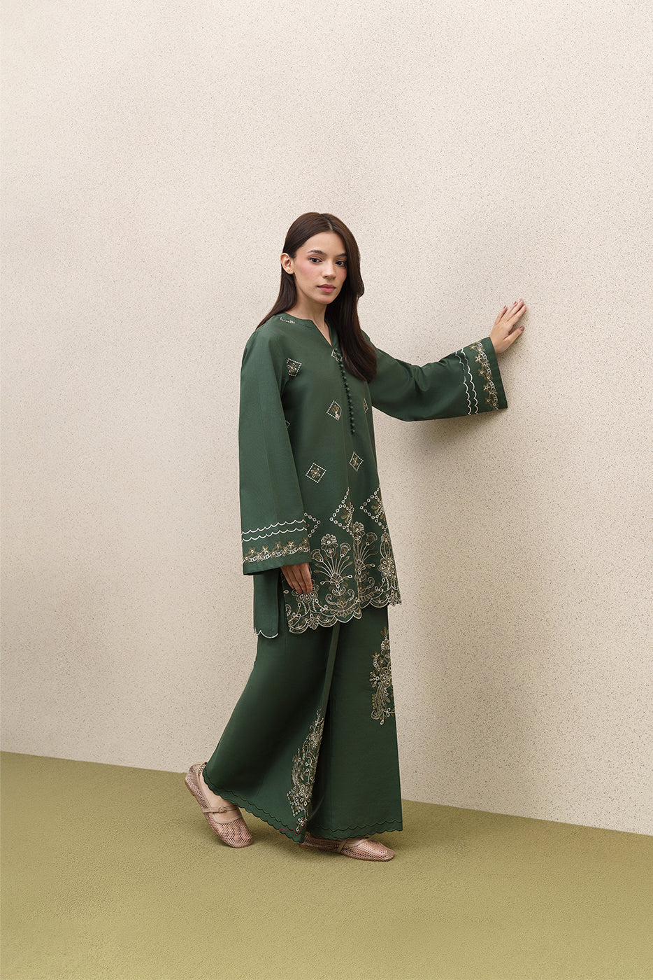 2 PIECE EMBROIDERED KHADDAR SUIT-MOSS REVERIE (UNSTITCHED)