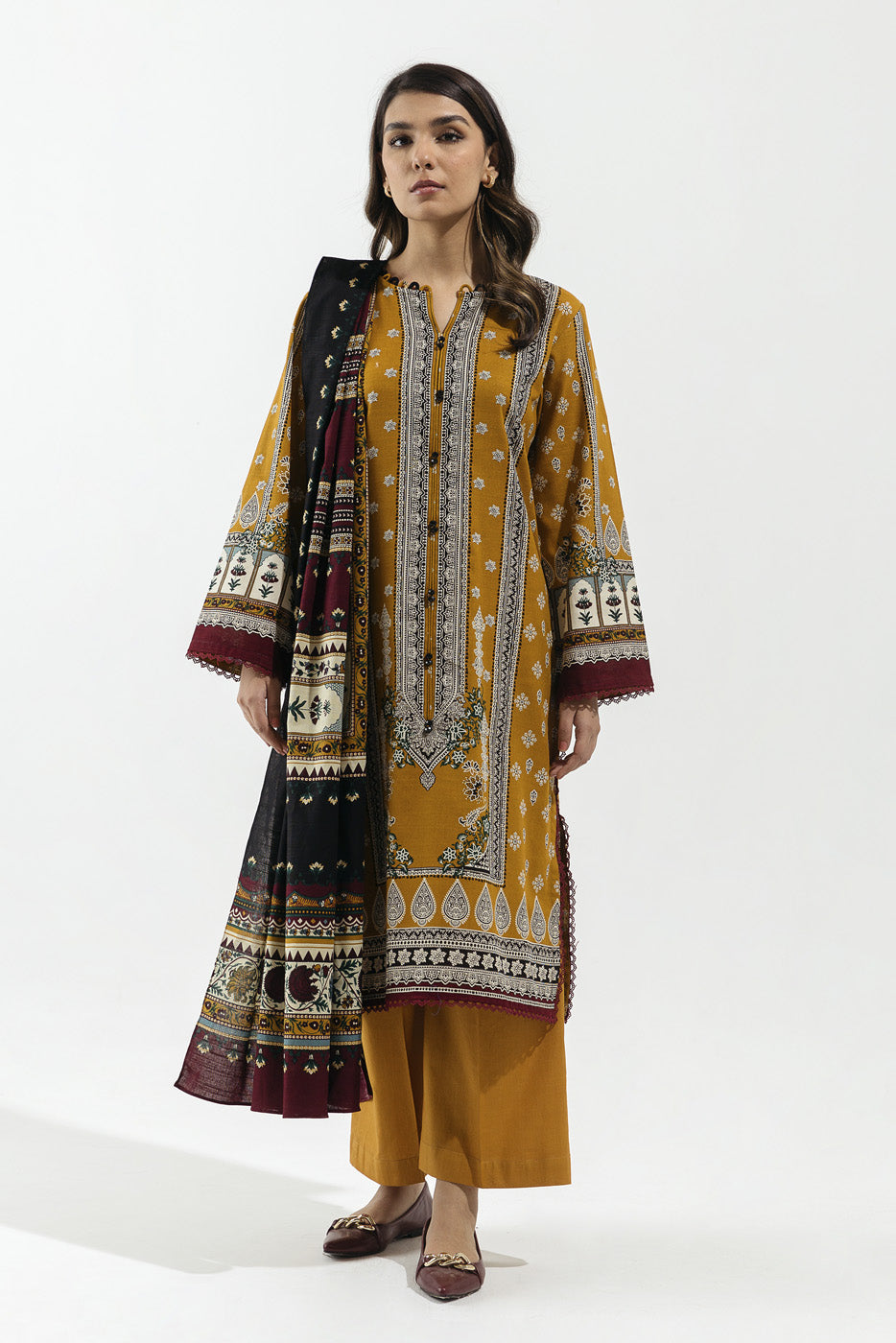 2 Piece - Printed Khaddar Suit - Ethnic Gold