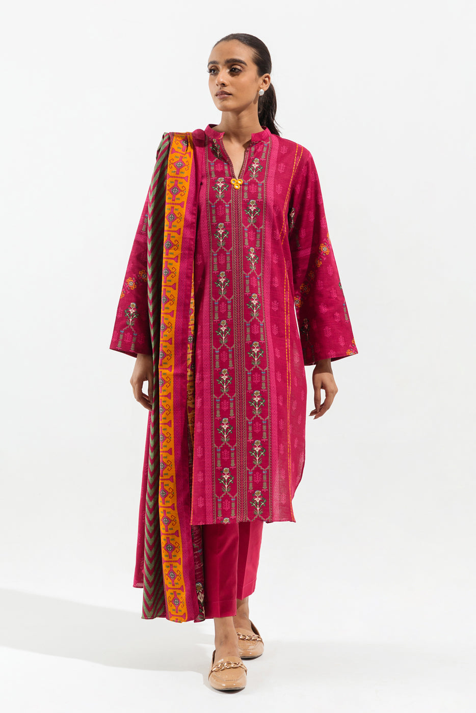 3 Piece - Printed Khaddar Suit - Fuschia Glam
