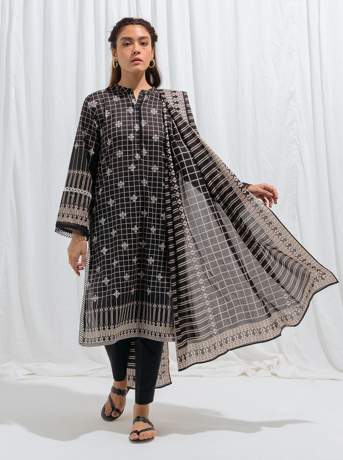 Black Bliss-Printed-3P (Unstitched)
