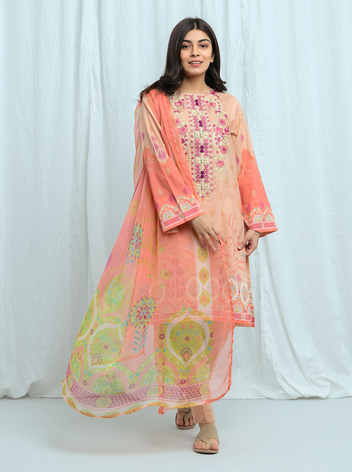 Tinted Tapioca-Embroidered-2P