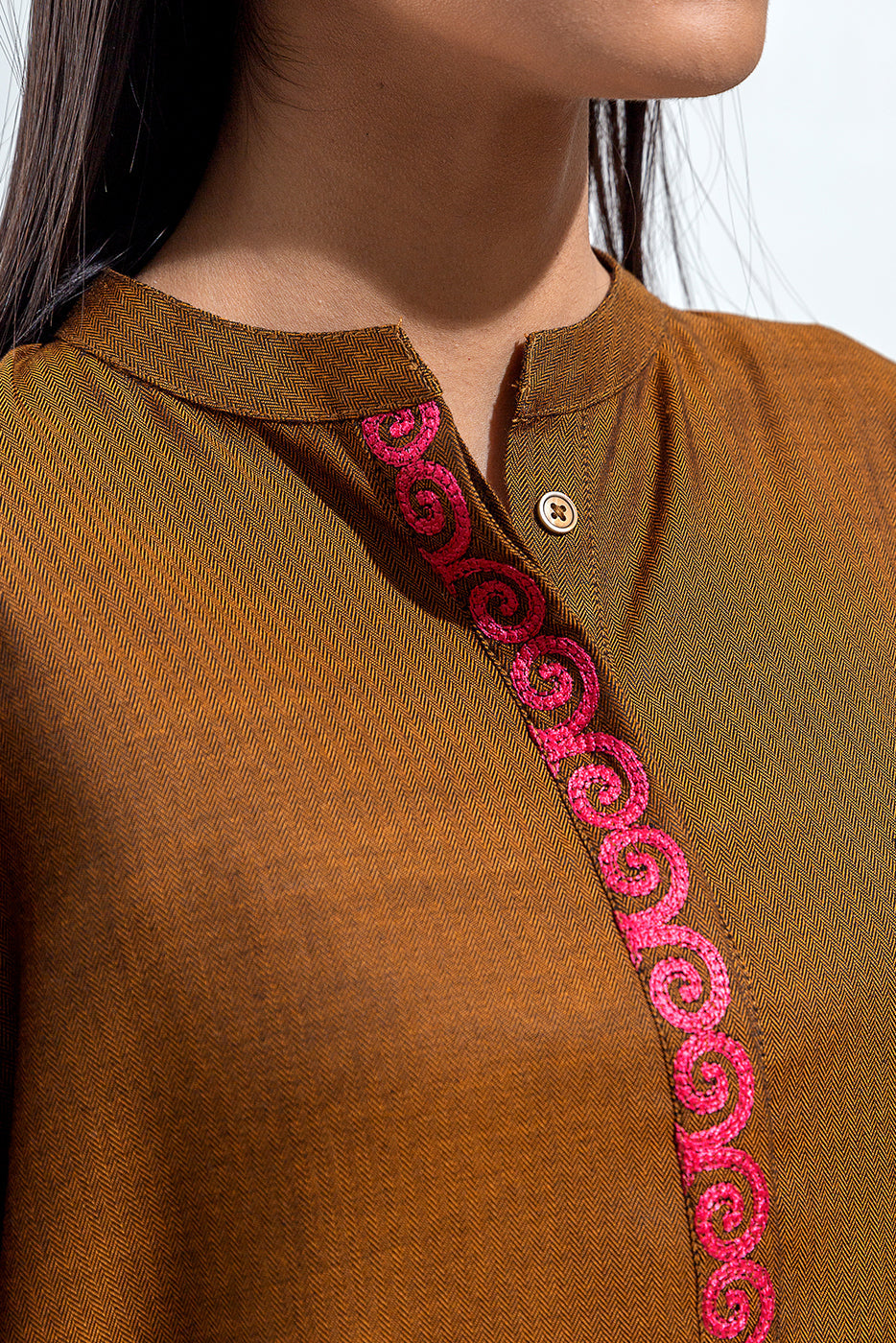 Embroidered Yarn Dyed Shirt(Pret)