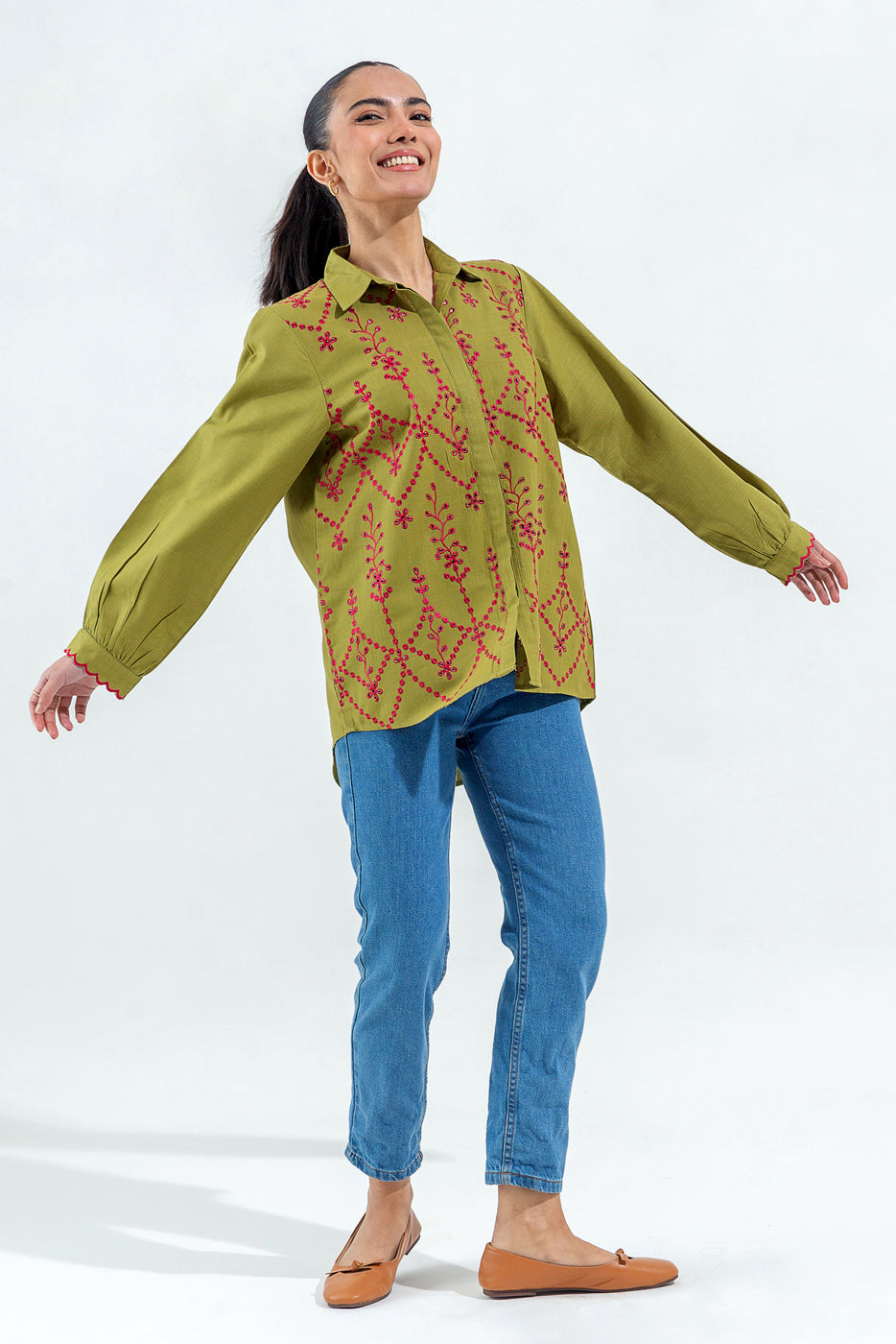 Embroidered Slub Khaddar Top (Pret)