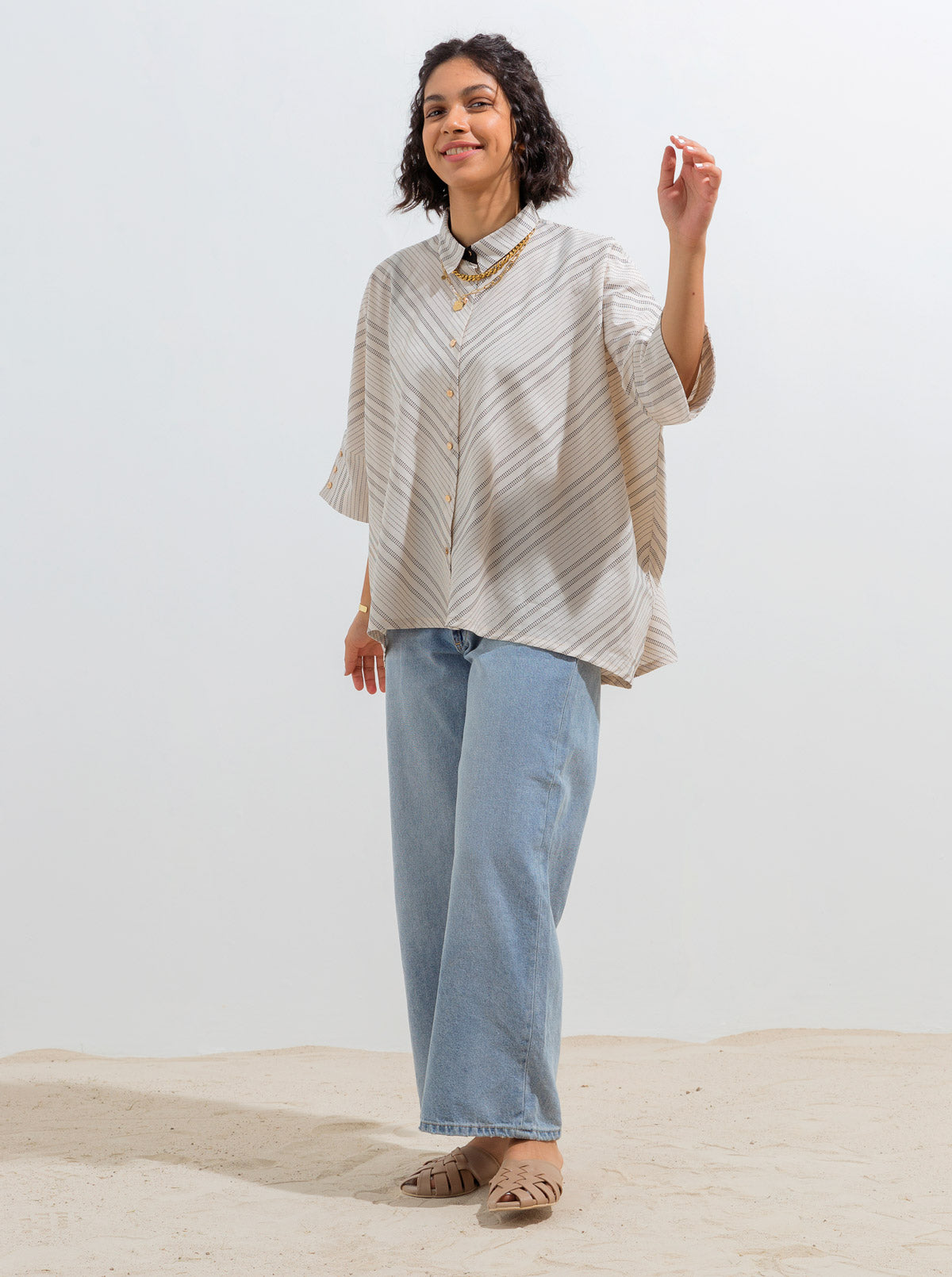 Off-White Striped Boxy Collar Shirt