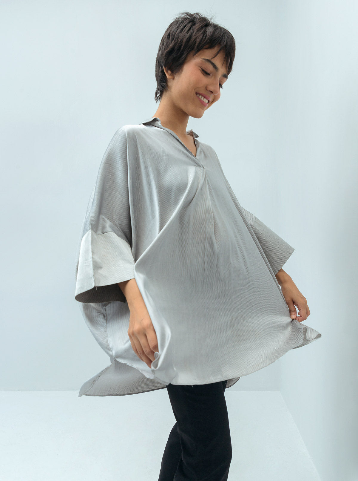 Gray Striped Baggy Silk Collar Shirt