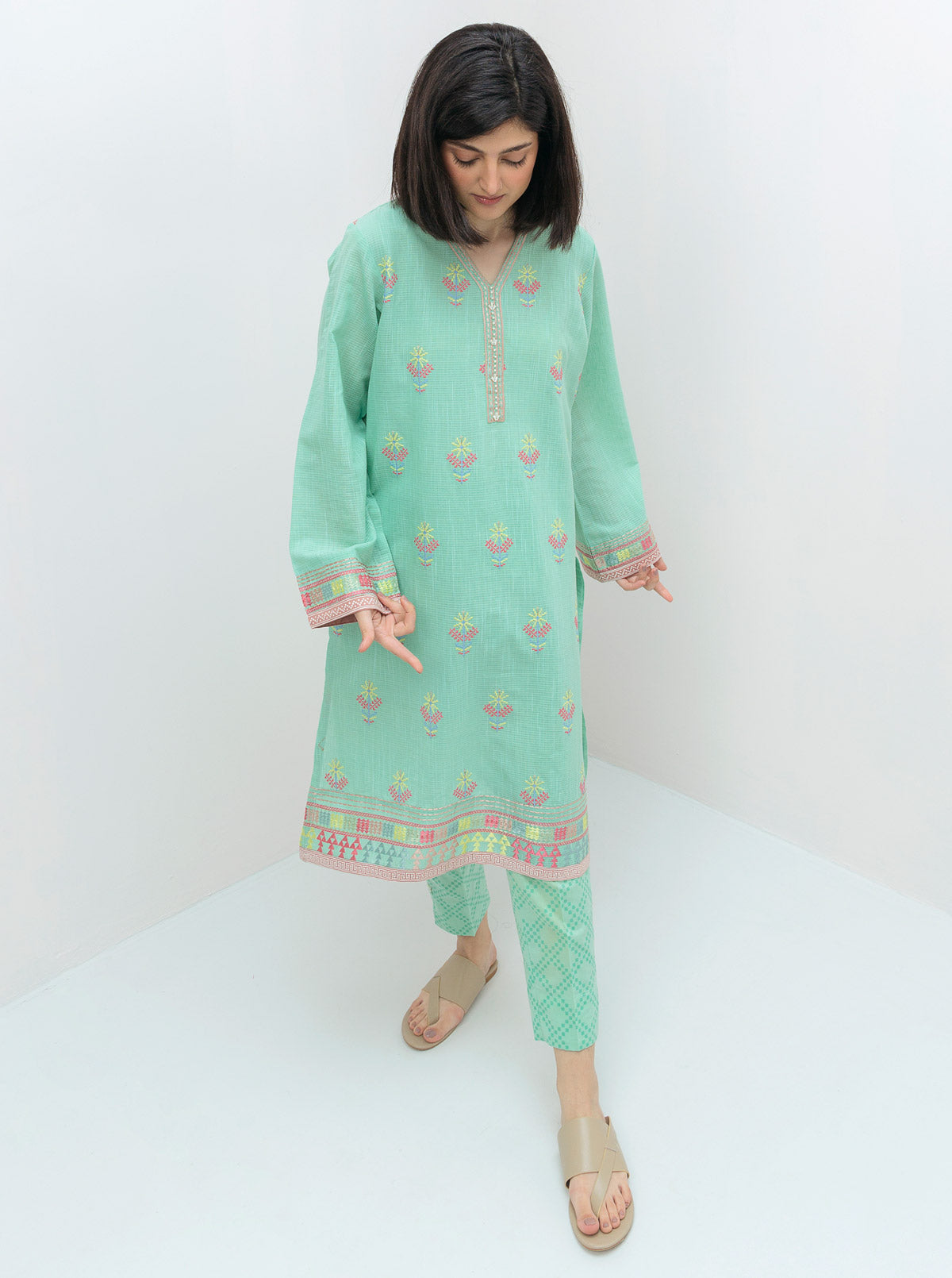Embroidered Shirt With Pant