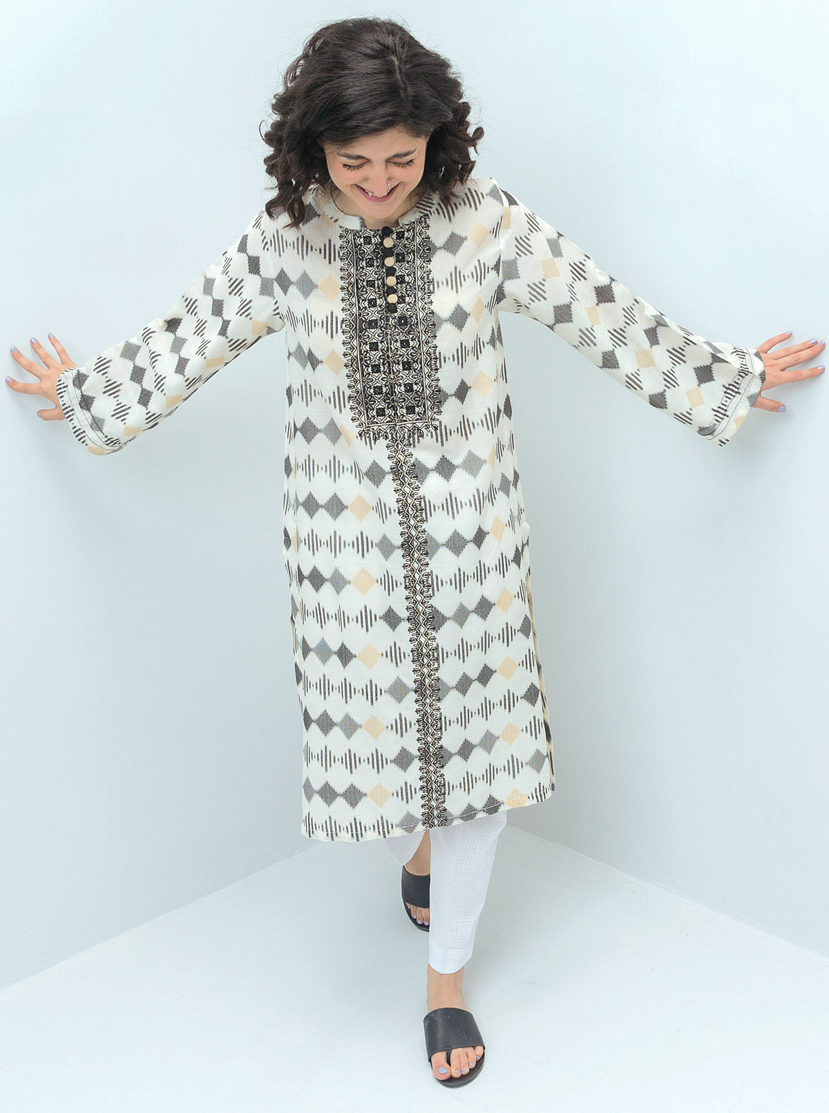 Embroidered Jacquard Shirt (Pret)