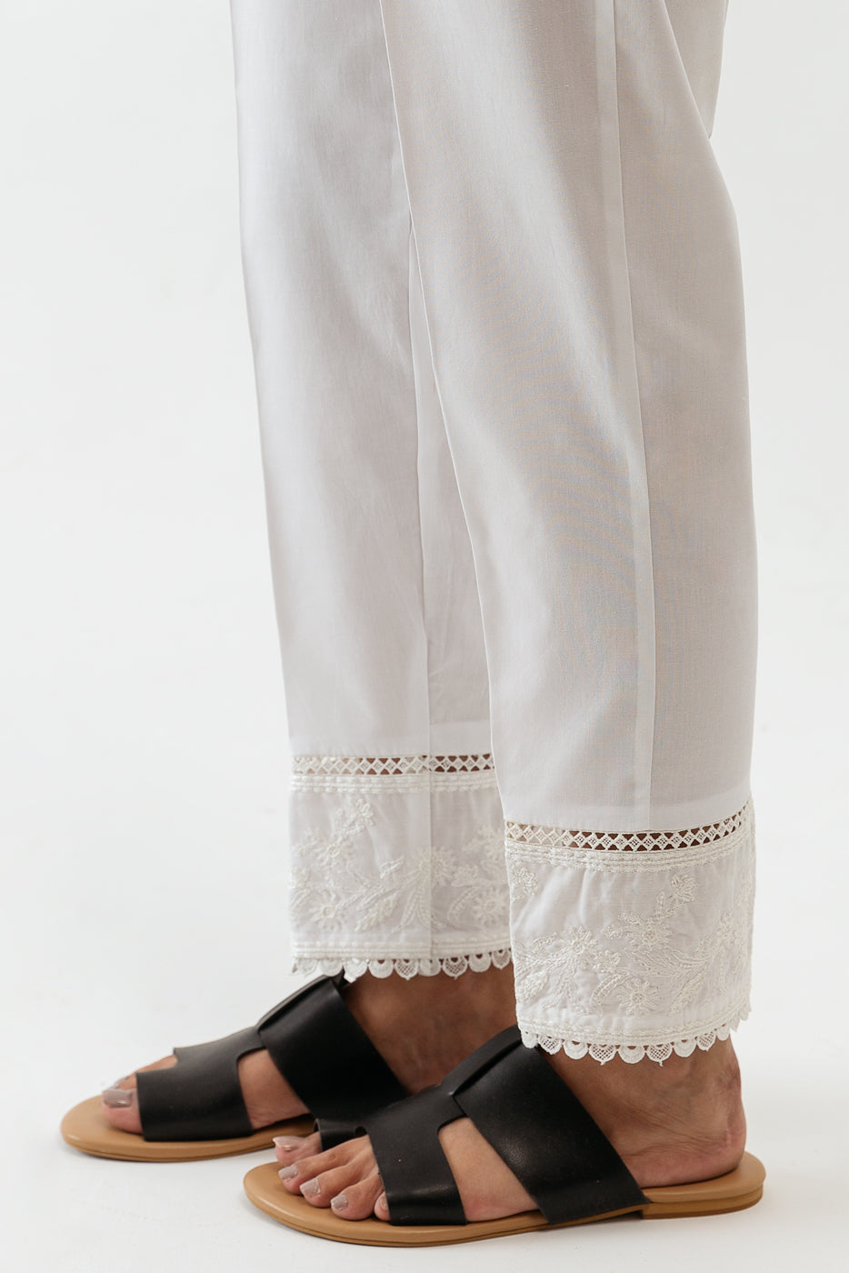 Embroidered Straight Pants