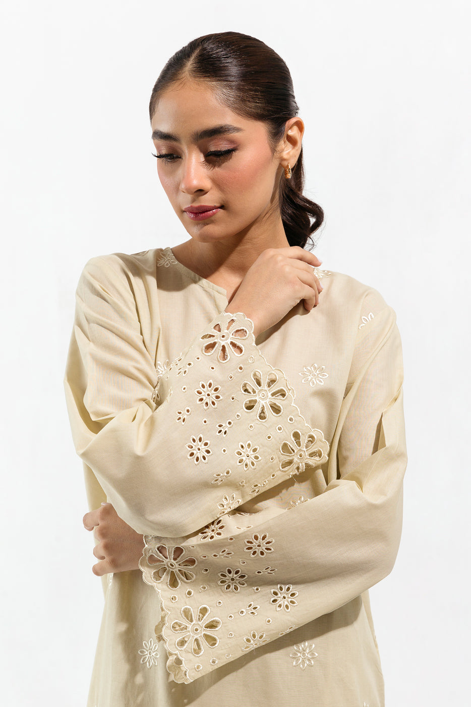 EMBROIDERED SHIRT WITH PANTS