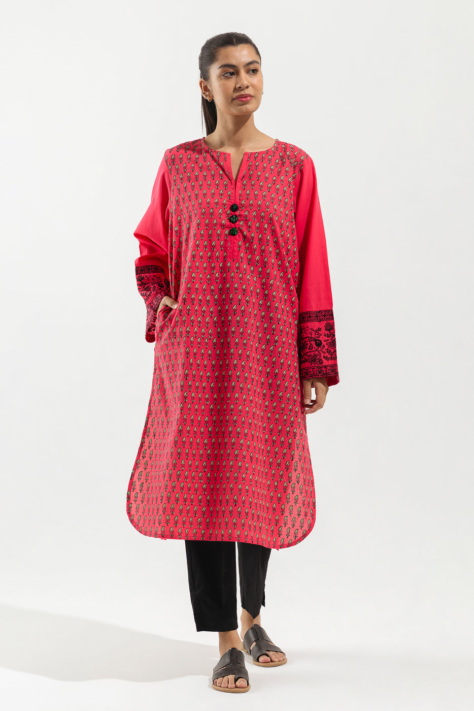Embroidered Lawn Shirt (Pret)