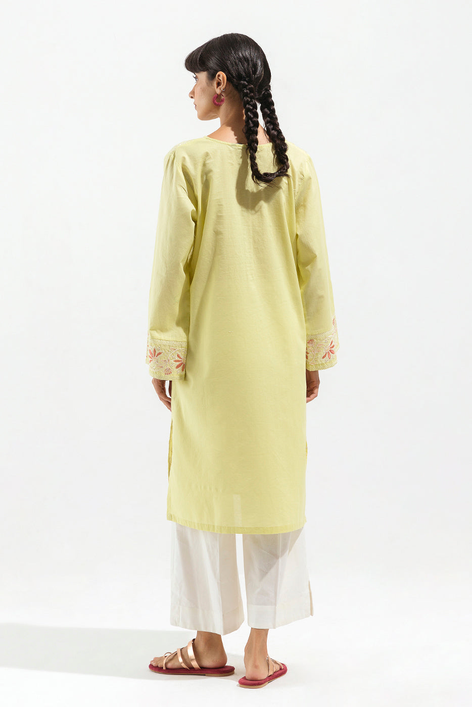 Embroidered Lawn Shirt (Pret)