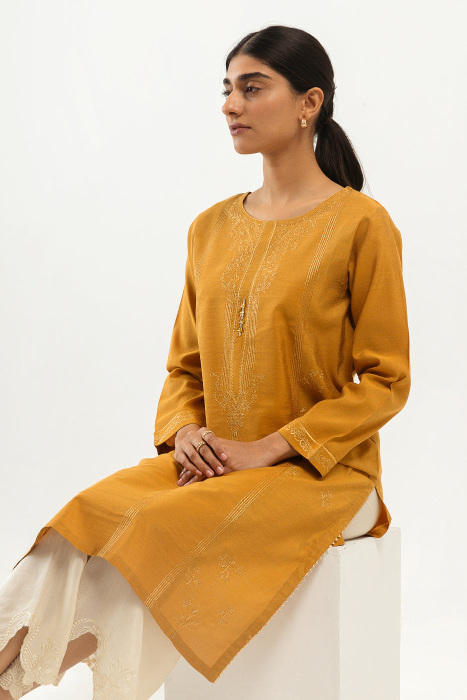 EMBROIDERED SHIRT